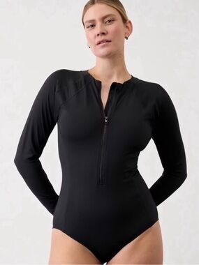 Athleta Sun Shield Rash guard Bathing Suit - Swim Surf - Large Tall (L/T)